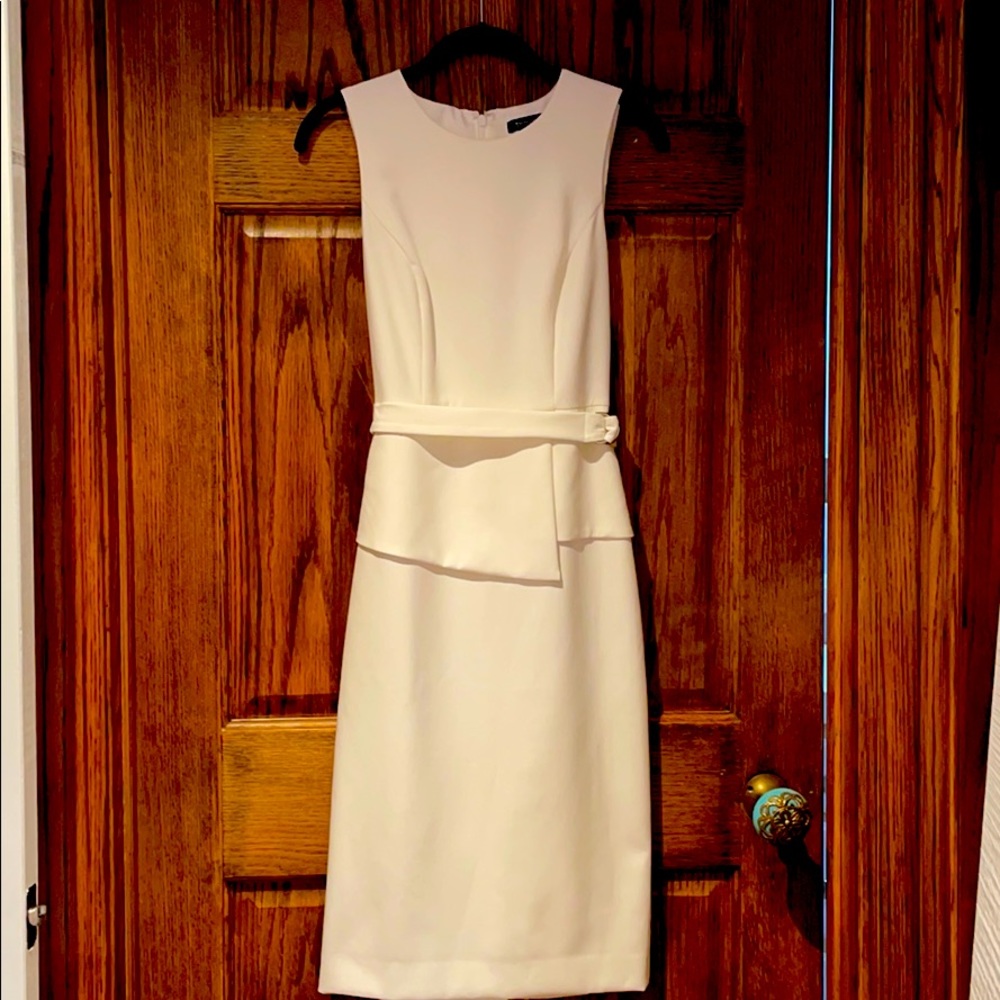 White House Black Market sheath dress with belt